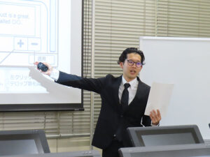 ゲームクリエイト科２年生『静岡県工業技術研究所』様との産官学連携でプレゼンを行いました！ class=
