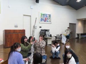 医療事務科１年生・２年生の『交流会』を開催しました！ class=