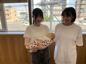 医療事務科１年生『母子保健法』の授業を紹介します！ class=