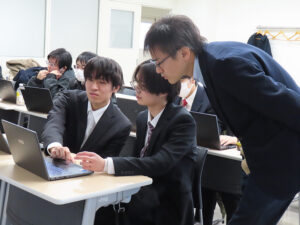 第４回「就活ゼミ」を開催しました☆ class=