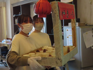 医療事務科１年生がエスコートタウン静清 様にて『実践介護講座』を受講しました☆ Vol.3 class=