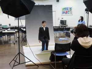 就職活動用写真撮影を行いました！ class=