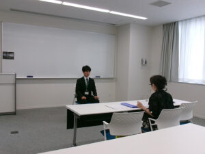 みらい情報科3年生が就職活動に向けた「模擬面接」を実施しました class=